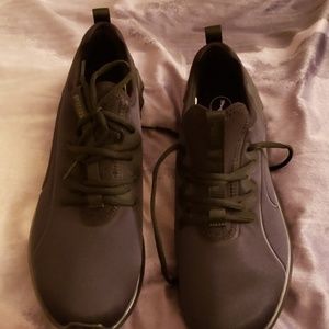 Puma mens shoes size 11.5